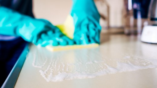 Professional deep cleaning for businesses in BR3