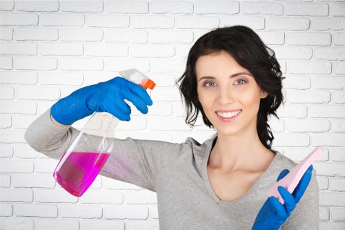 Deep cleaning carpet fibres after a dog urine stain in BR3